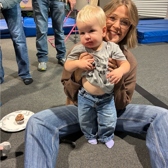 Meet your Posher, Jordan - Picture 3 of 3